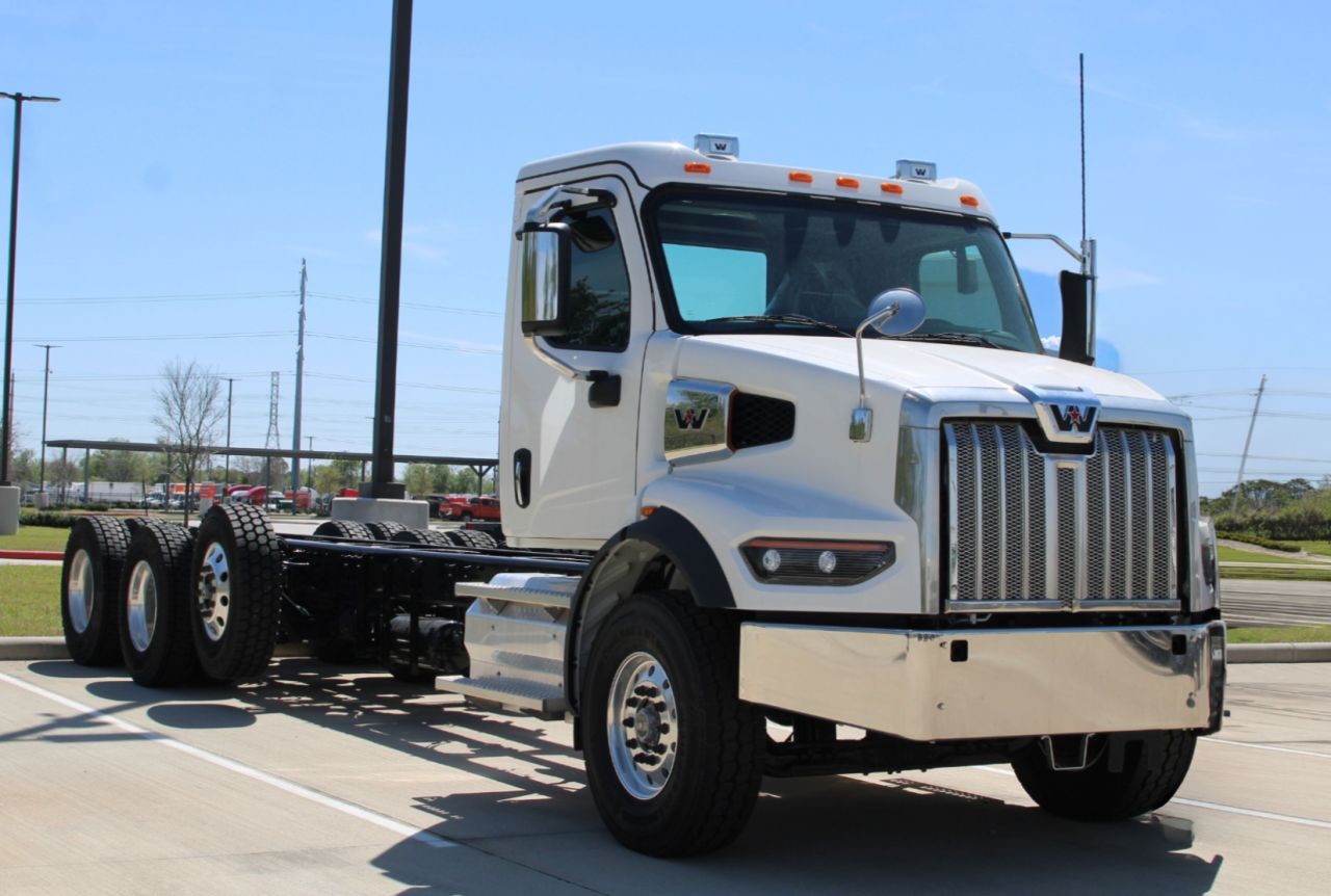 WESTERN STAR 47X