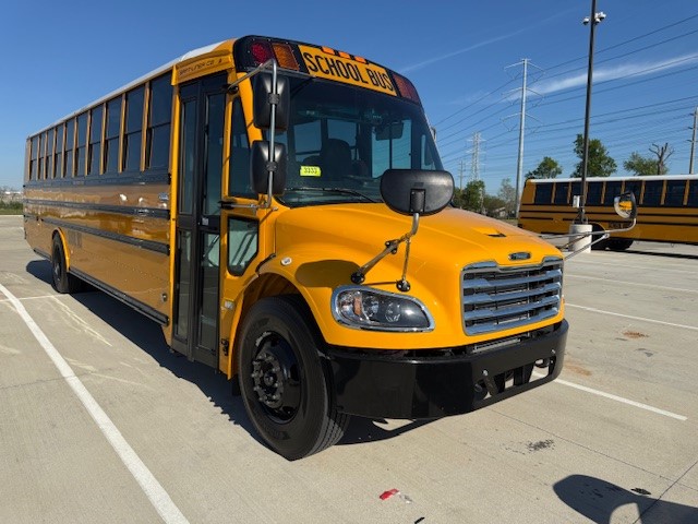 THOMAS BUILT BUSES C2 - 311TS